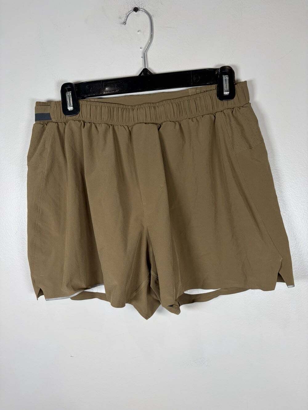 Lululemon Surge Shorts Men's Size Large Lined 5" Brown Gym Running Workout